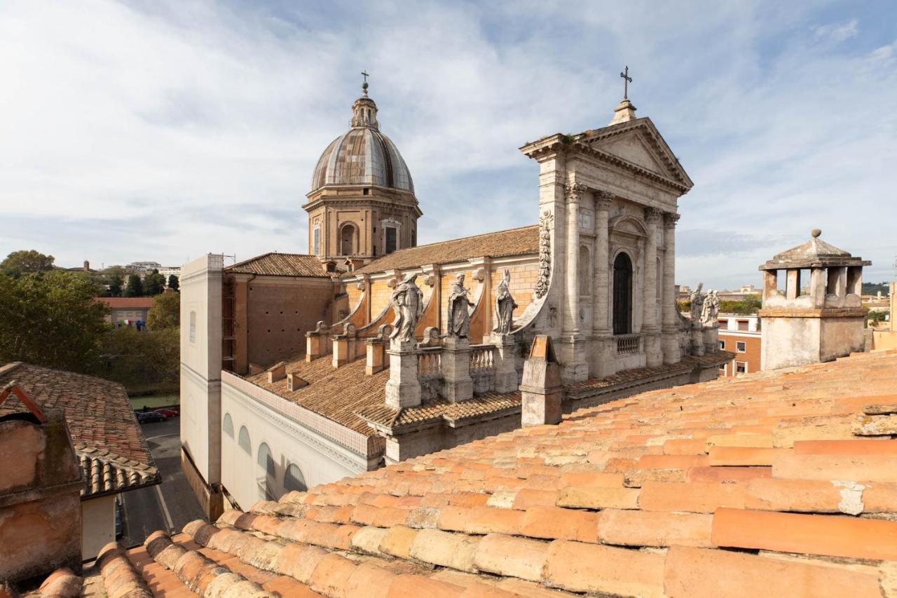 Iflat Navona's Penthouse With Stunning View Rom
